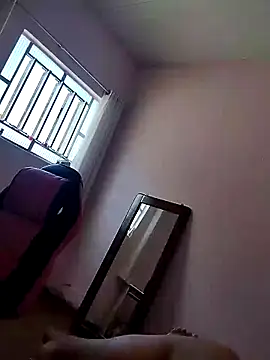 loiradiva29 online show from 03.19.25