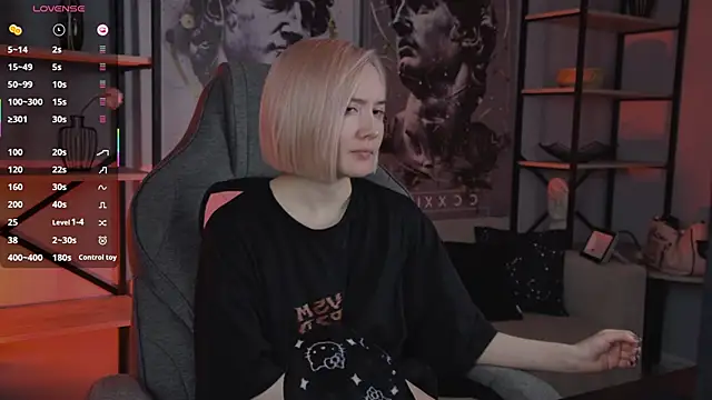 ReiYosimoto online show from 11.09.25