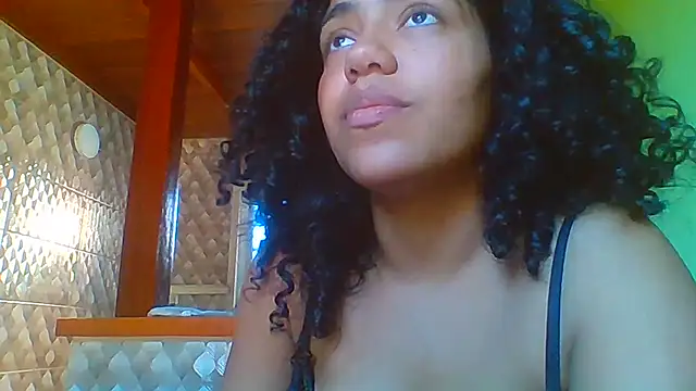 Snapshot of savanahottie chatting on 07.16.26 savanahottie online show from 07.16.26