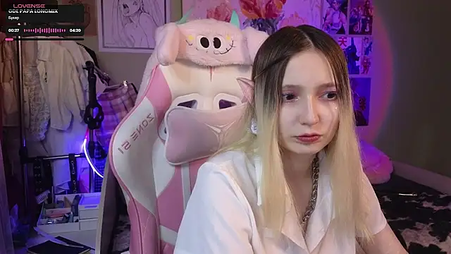 Evie Ro online show from 02.08.25