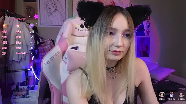 Evie Ro online show from 02.10.25