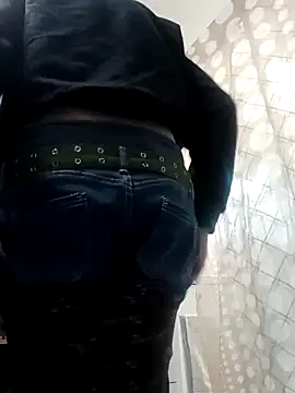 JOHANNA9MOI02 online show from 02.28.25