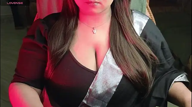 Juicy Bengali Girl online show from 09.29.25