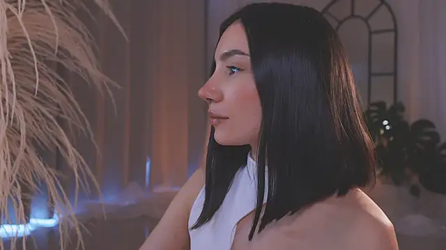 AmyArmstrong online show from 11.11.25