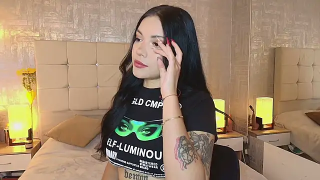 Baby Venuss online show from 12.31.24