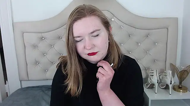 LaraDream online show from 01.21.25