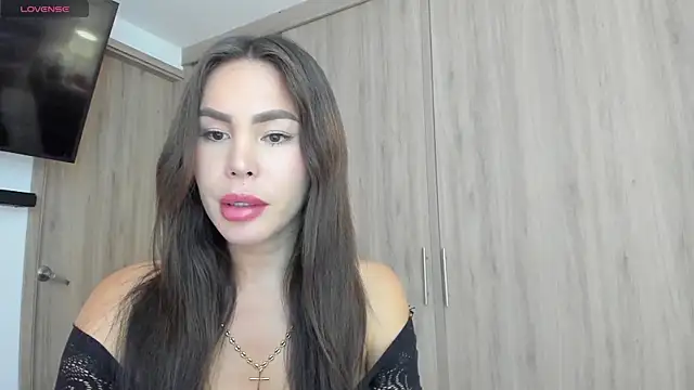 Snapshot of nelumbonucifera chatting on 12.30.24 nelumbonucifera online show from 12.30.24