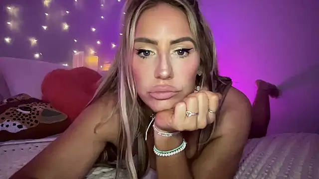 Fitnessbabe69 online show from 01.05.25