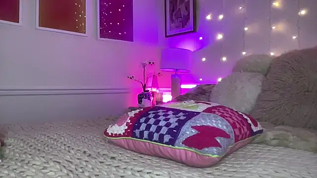 Fitnessbabe69 online show from 04.23.26