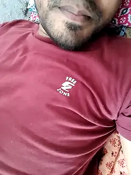 Snapshot of Kolkata___Boy chatting on 12.24.24 Kolkata Boy online show from 12.24.24