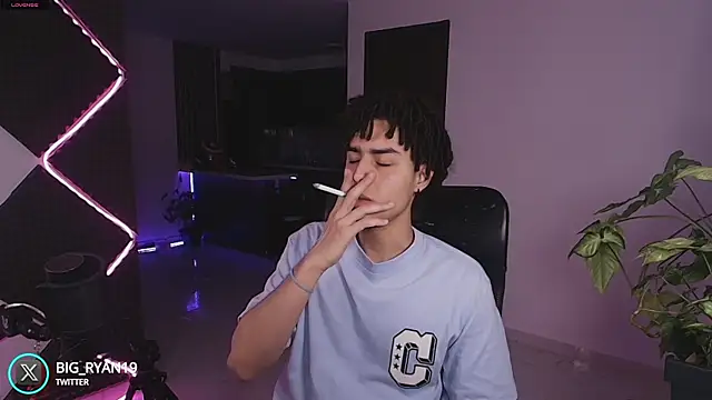 bigryann23 online show from 11.16.25